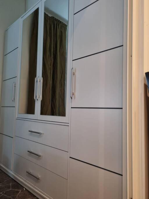 רובניימי Apartment In The City Center מראה חיצוני תמונה
