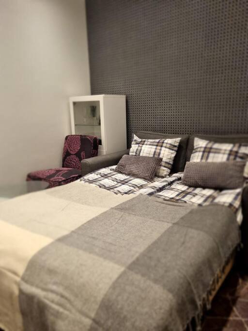 רובניימי Apartment In The City Center מראה חיצוני תמונה